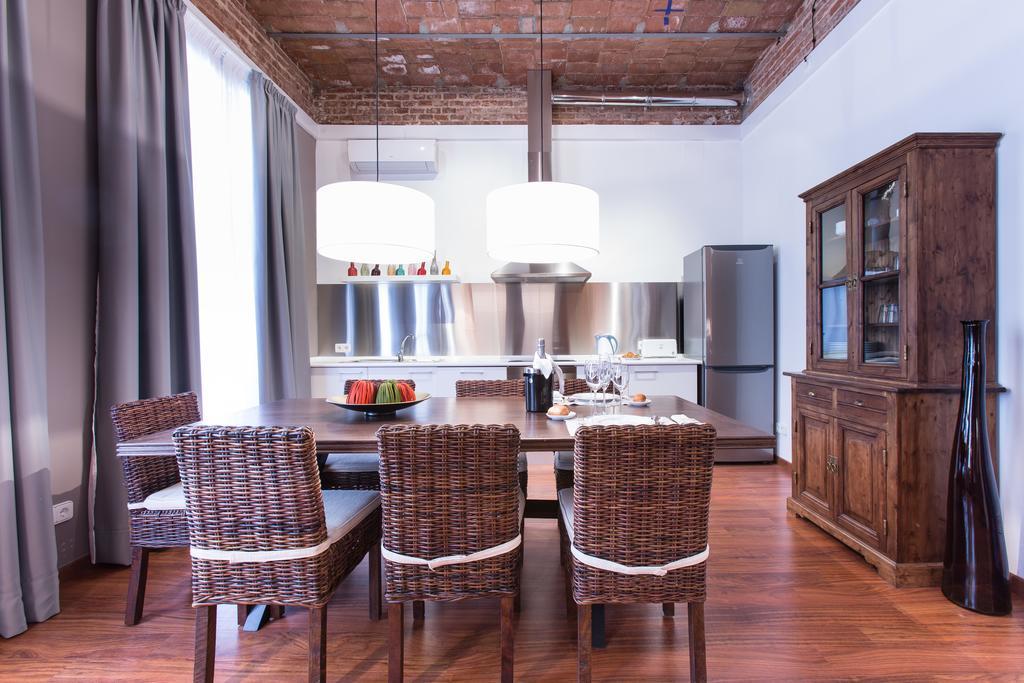Serennia Apartamentos Ramblas - Placa Catalunya Barcelona Szoba fotó