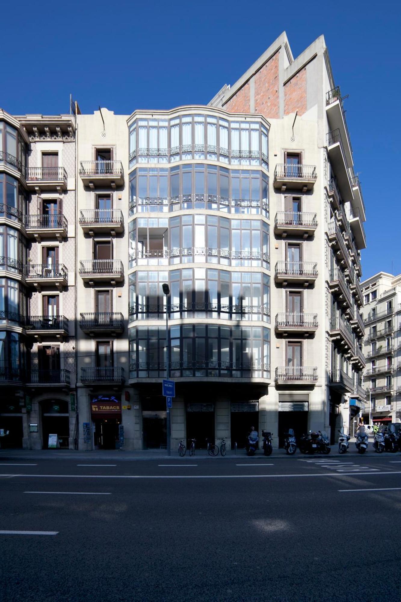 Serennia Apartamentos Ramblas - Placa Catalunya Barcelona Kültér fotó