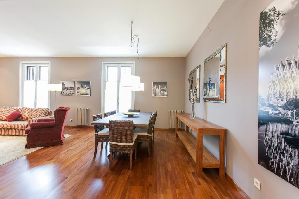 Serennia Apartamentos Ramblas - Placa Catalunya Barcelona Szoba fotó