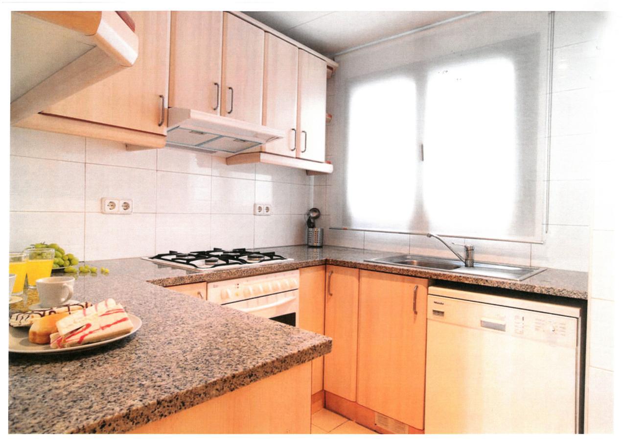Serennia Apartamentos Ramblas - Placa Catalunya Barcelona Kültér fotó