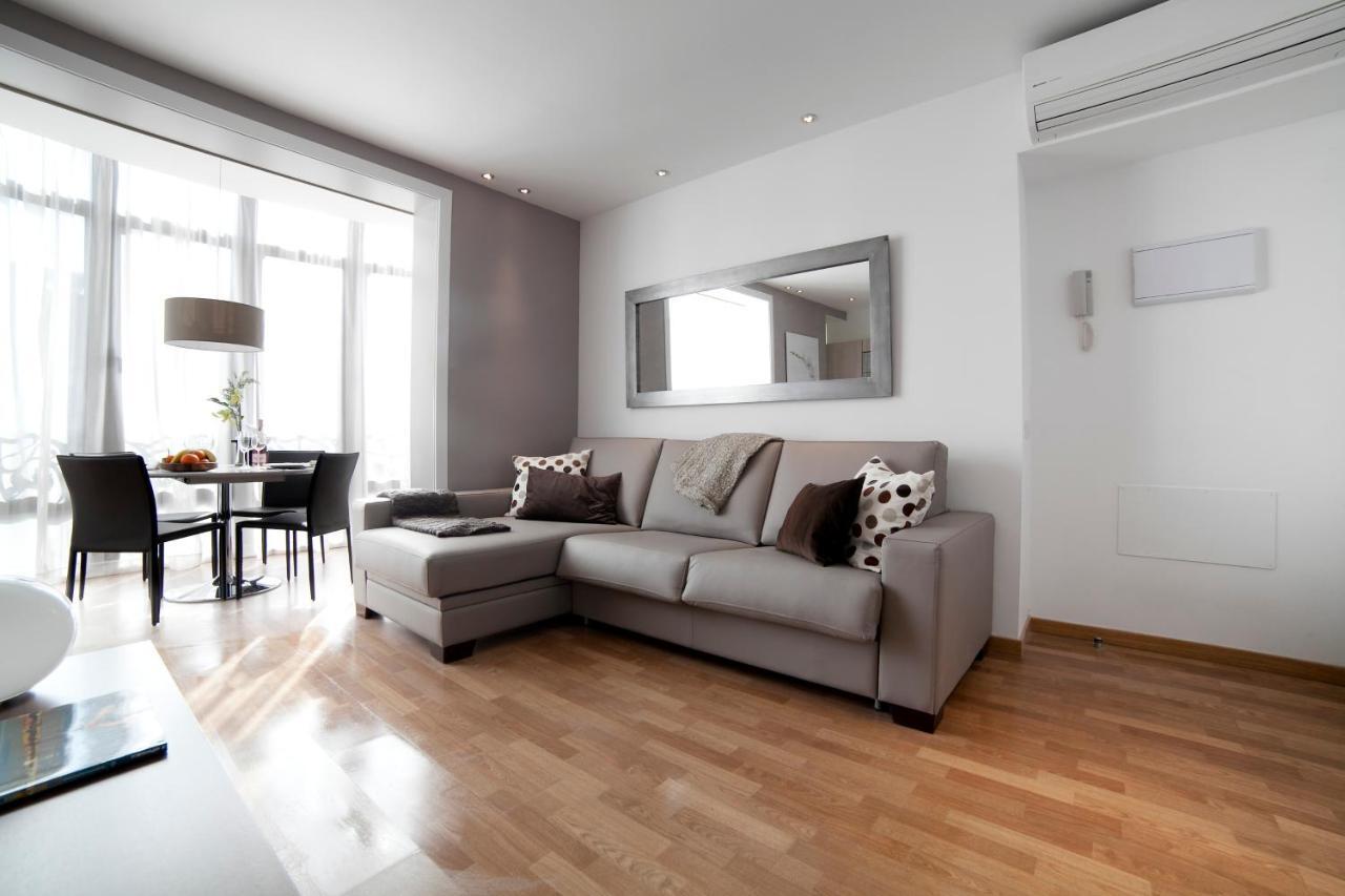 Serennia Apartamentos Ramblas - Placa Catalunya Barcelona Szoba fotó